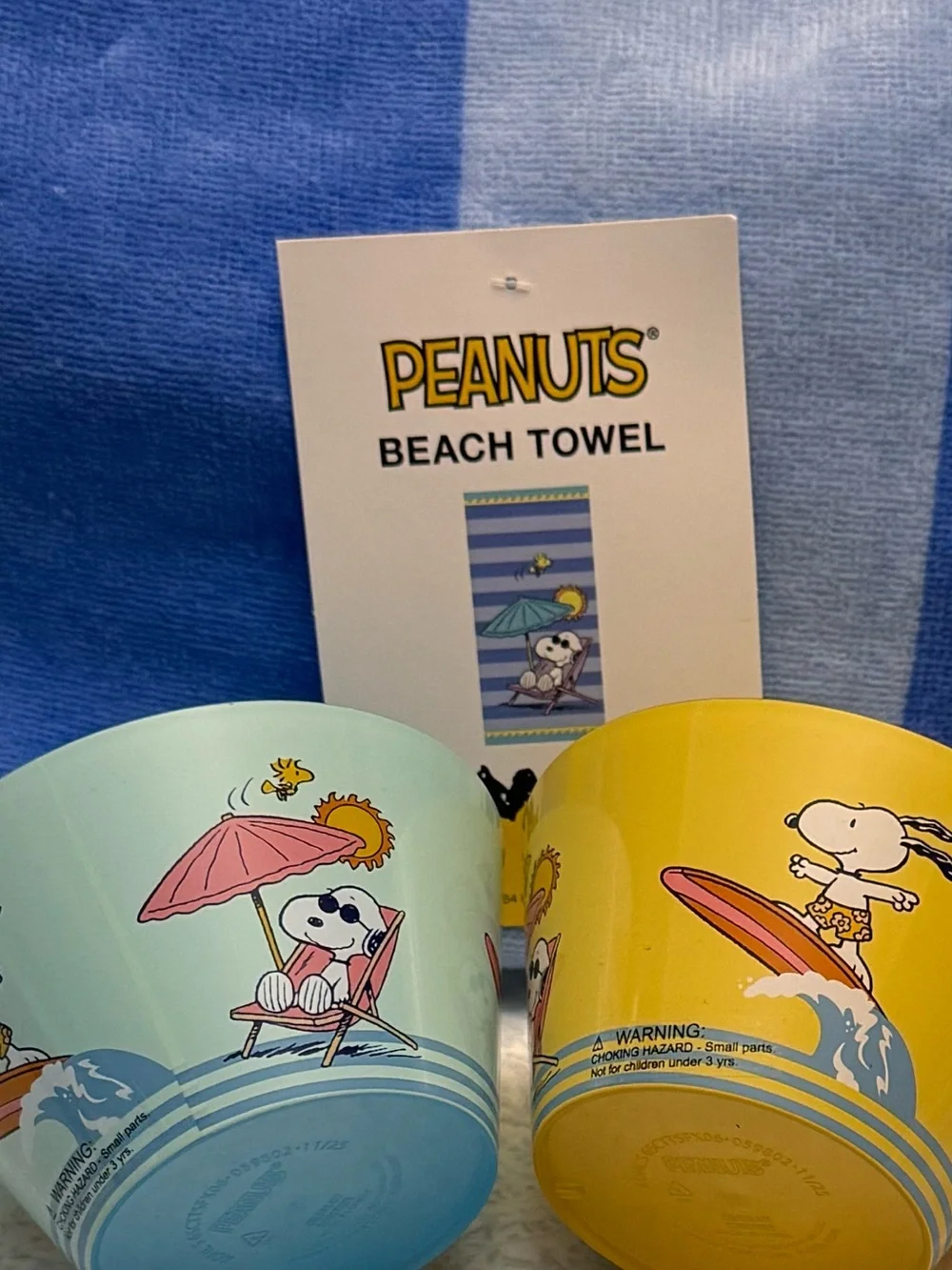 Peanuts Snoopy Beach Pool Bath Towel, 2 snack bowls & 16 oz Straw Bottle B